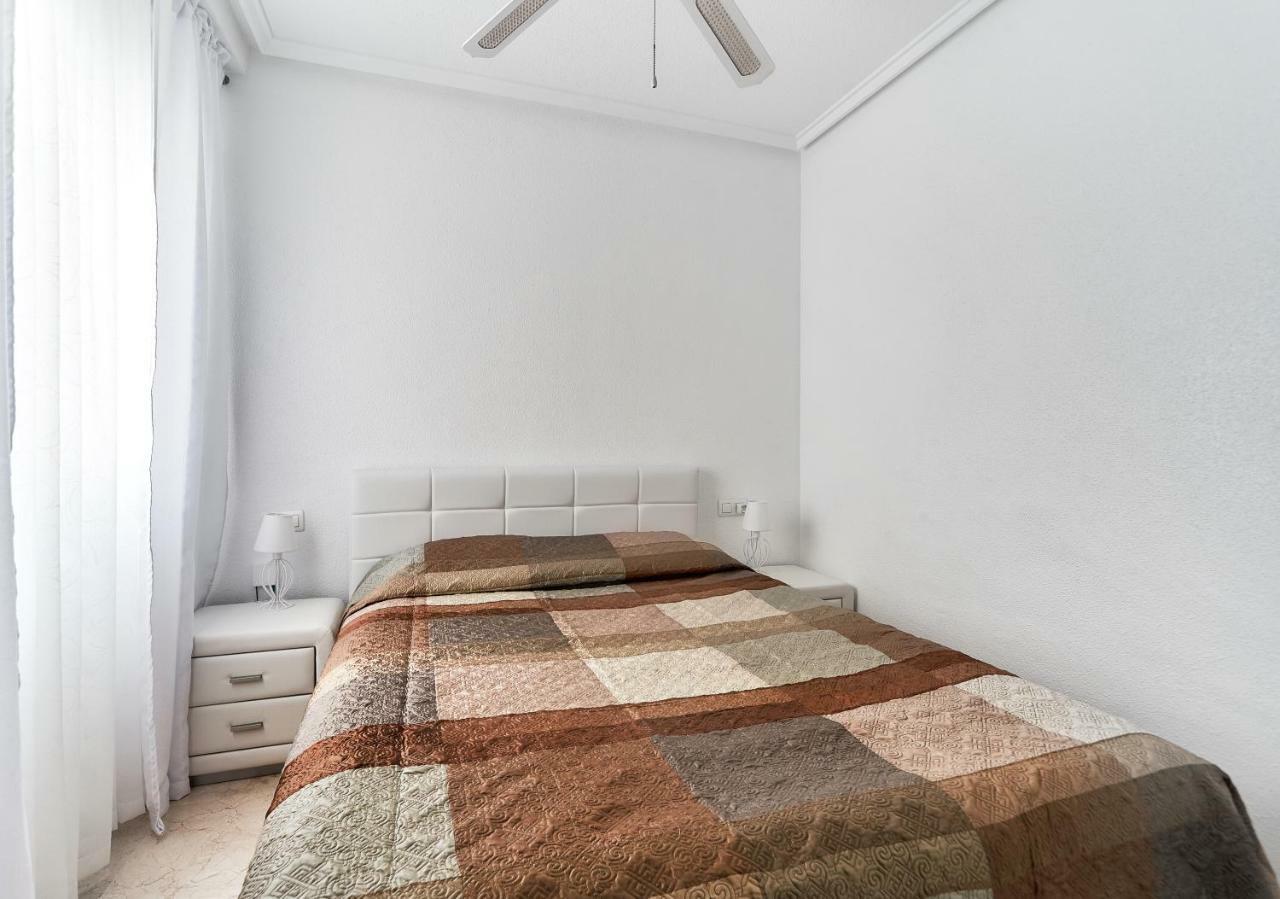Lenas Apartments Radio Murcia Torrevieja Exterior photo